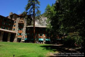 Yosemite-Ahwahnee-Hotel-2